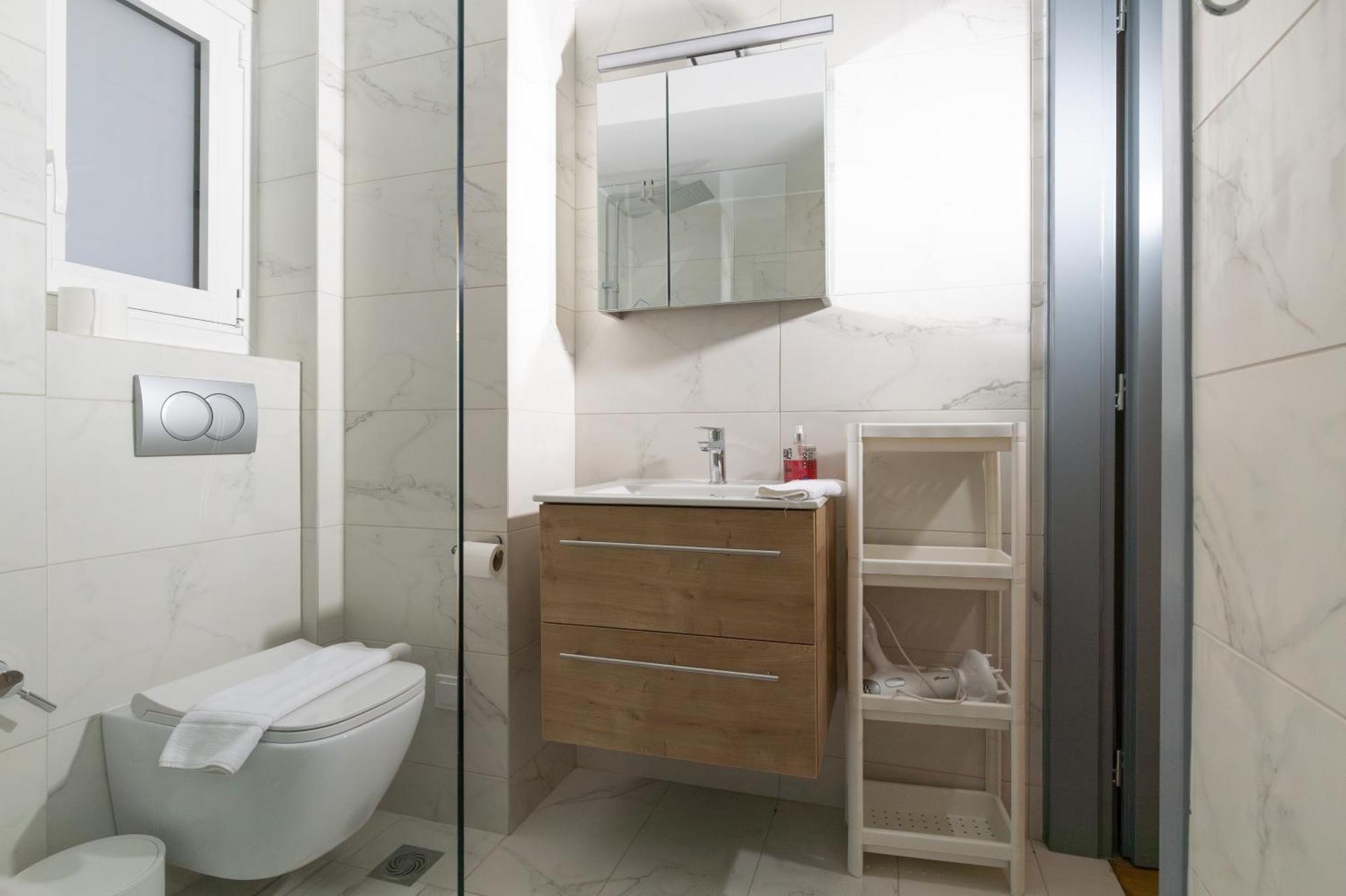 Apartment Syntagma Sq, Luxury & Spacious