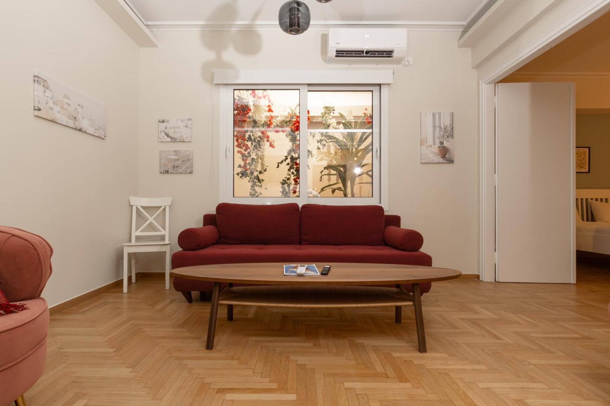 Syntagma Sq, Luxury & Spacious Apartment Athens