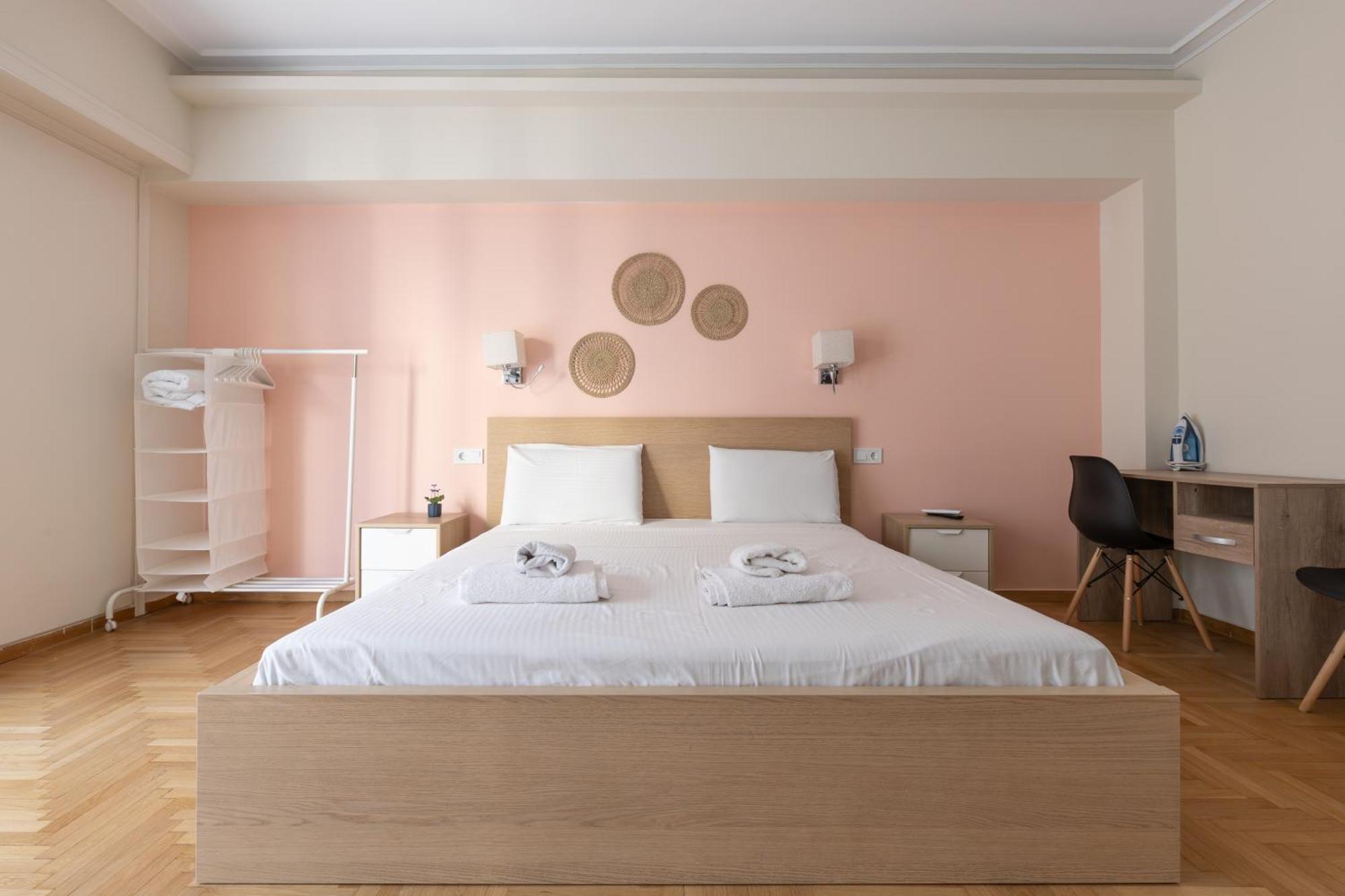 Apartment Syntagma Sq, Luxury & Spacious Athens
