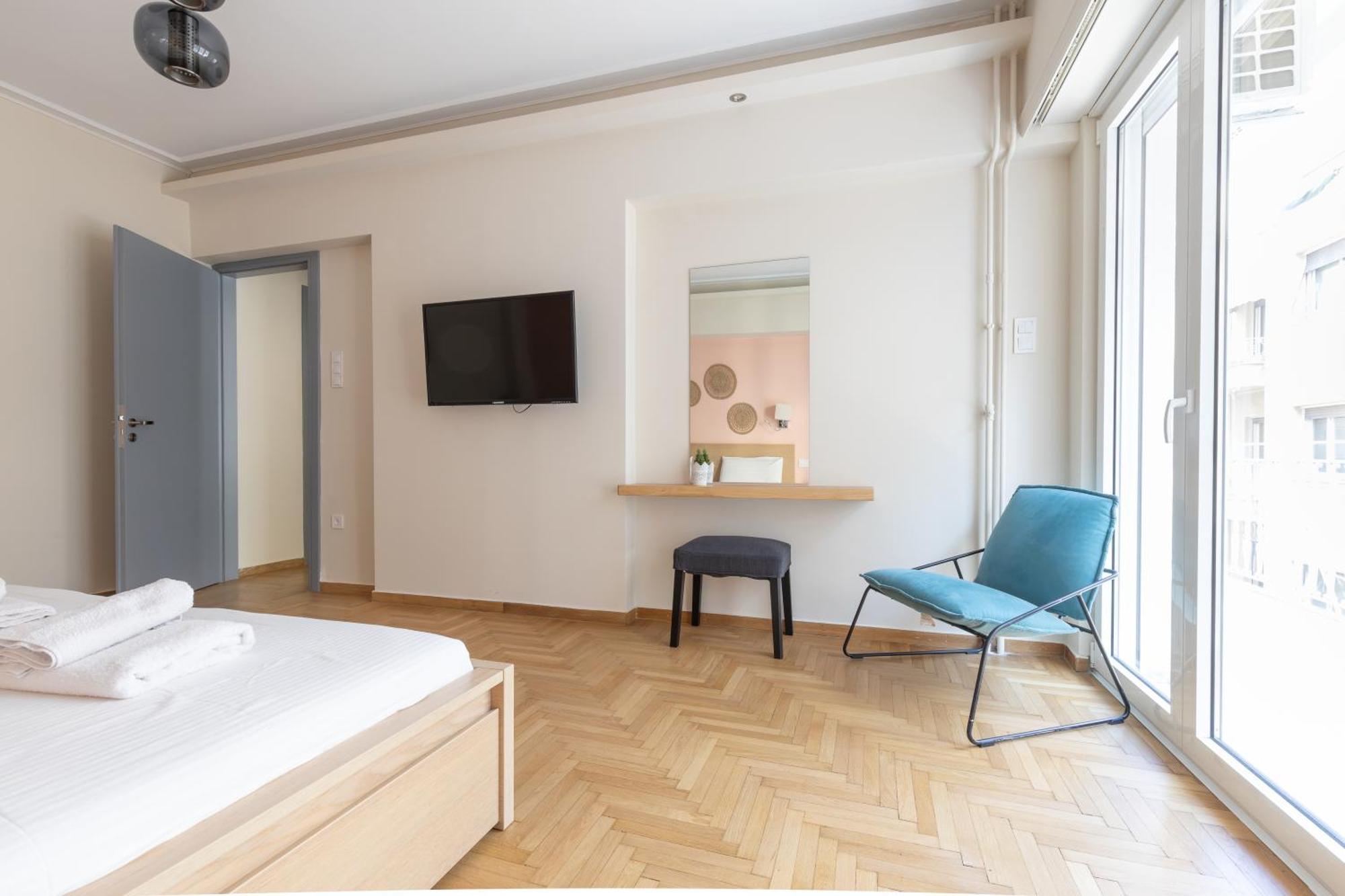 Syntagma Sq, Luxury & Spacious Apartment